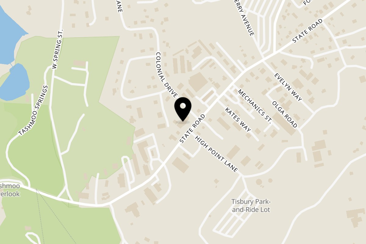 Map showing the location of Island Fresh Pizza & Subs on 395 State Rd in Vineyard Haven